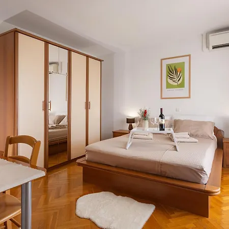 House Olive Garden Apartamento