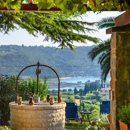 House Olive Garden * Strunjan