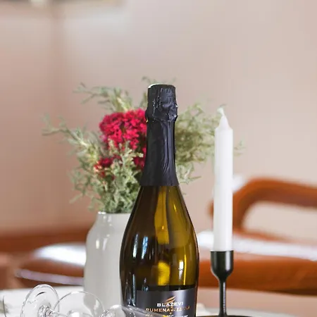 House Olive Garden * Strunjan