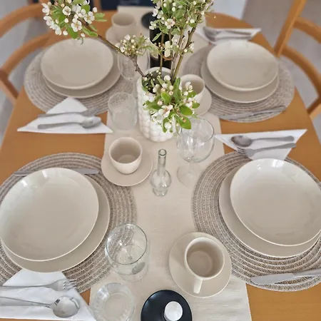 Apartment House Olive Garden