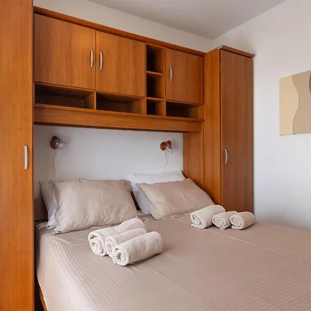 House Olive Garden * Strunjan