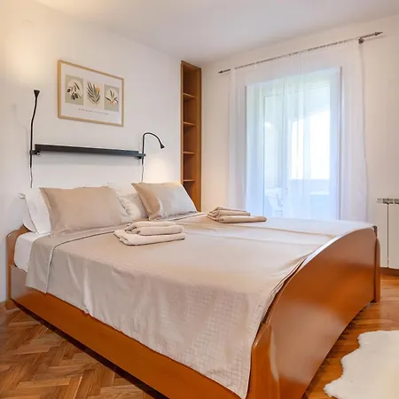 Apartma House Olive Garden *